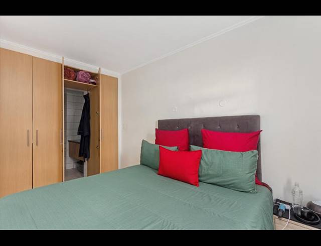 1 BEDROOM PROPERTY TO RENT IN CLAREMONT